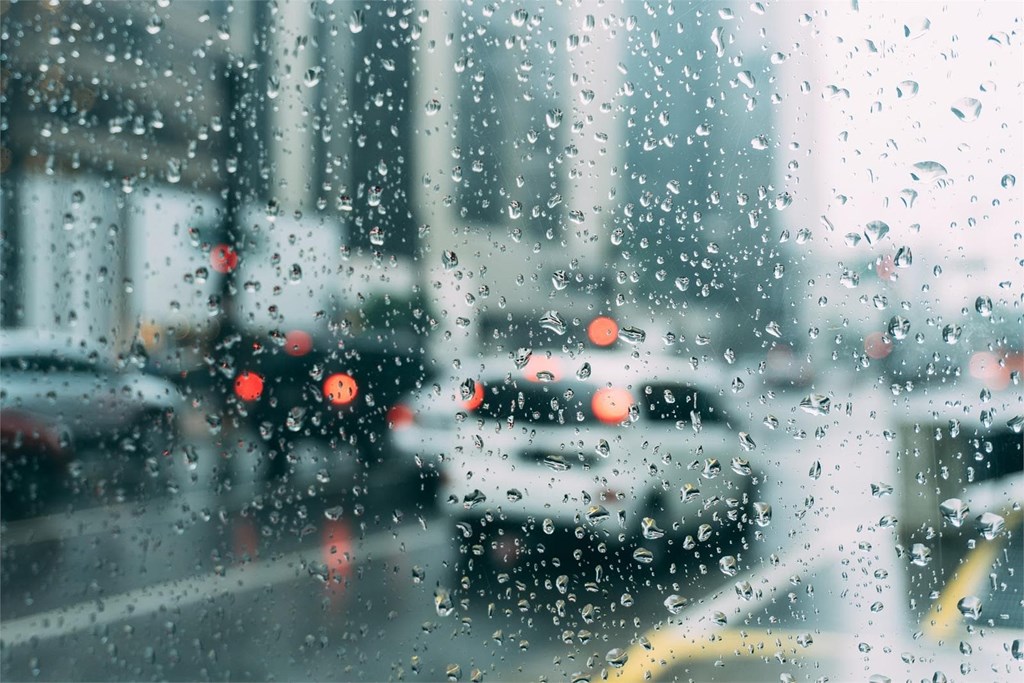 Prepara tu coche para la lluvia